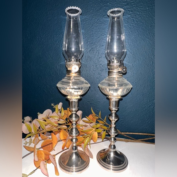 RARE! Vtg Old Saybrook Pewter Candlestick Holder / Oil Lamp - Complete